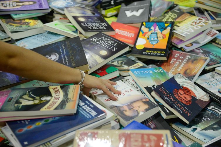 Rio de Janeiro (RJ), 05/09/2023  Público lota a 20ª Bienal do Livro do Rio de Janeiro, no Riocentro, na Barra da Tijuca, zona oeste da capital fluminense. Foto: Tomaz Silva/Agência Brasil
