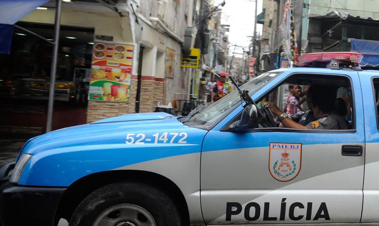 Rio de Janeiro (RJ) 15/09/2023  As ações policiais nas favelas do Rio de Janeiro causam um prejuízo de pelo menos R$ 14 milhões por ano aos moradores dessas comunidades 
Foto: Tânia Regô/Agência Brasil